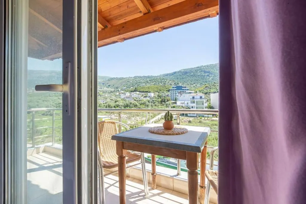 Potam'Sea Bliss 31- Beach Front, Sun Beds & Parking Χειμάρρα