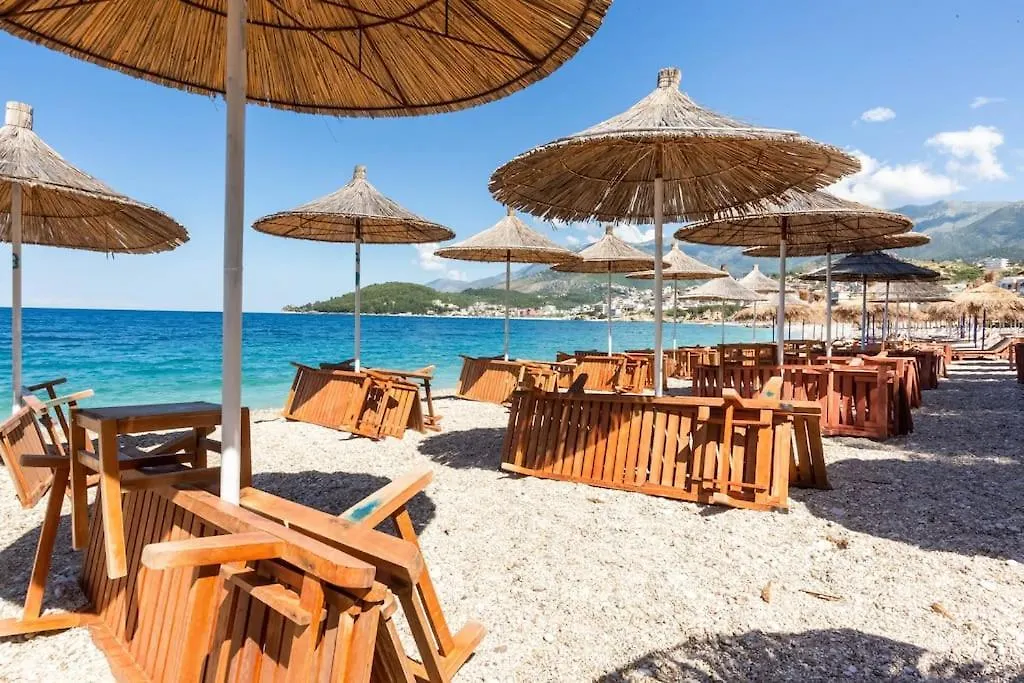Potam'Sea Bliss 31- Beach Front, Sun Beds & Parking Χειμάρρα 0*,